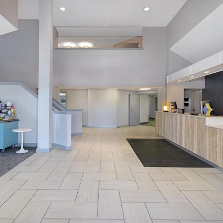 Spark By Hilton Bentonville Extérieur photo