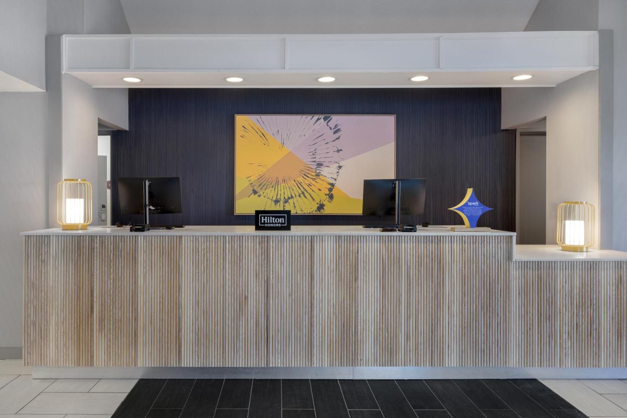 Spark By Hilton Bentonville Extérieur photo