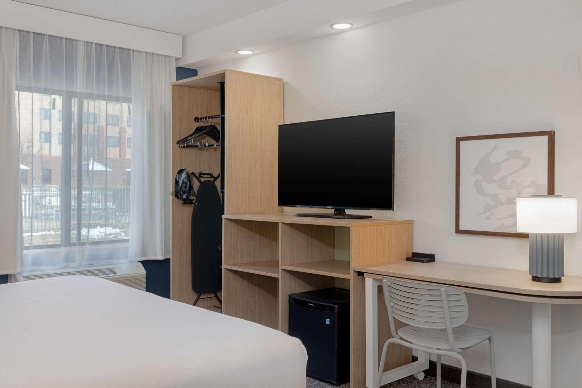 Spark By Hilton Bentonville Extérieur photo